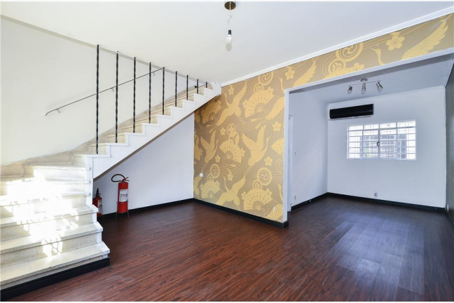 Imagem Casa com 2 Quartos à Venda, em Vila Olímpia - São Paulo Imagem Casa com 2 Quartos à Venda, em Vila Olímpia - São Paulo