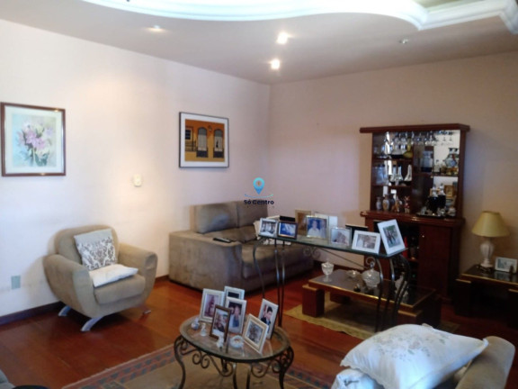 Casa com 2 Quartos à Venda, 180 m² em Parque Turistas - Contagem