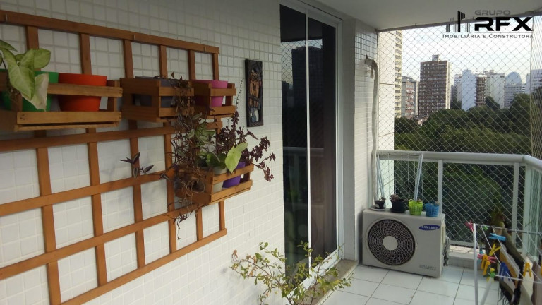 Imagem Apartamento com 3 Quartos à Venda, 110 m² em Icaraí - Niterói