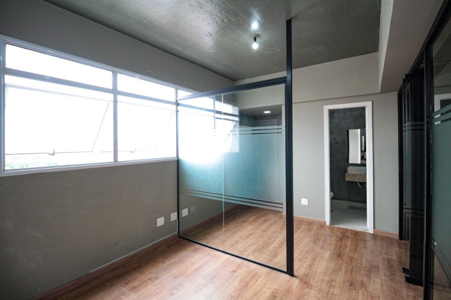 Imagem Sala Comercial à Venda ou Locação, 59 m² em Macuco - Santos Imagem Sala Comercial à Venda ou Locação, 59 m² em Macuco - Santos