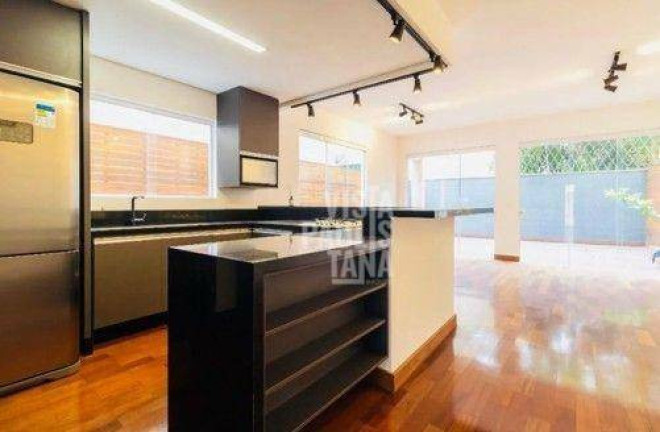 Imagem Casa com 3 Quartos à Venda, 300 m² em Morumbi - São Paulo Imagem Casa com 3 Quartos à Venda, 300 m² em Morumbi - São Paulo