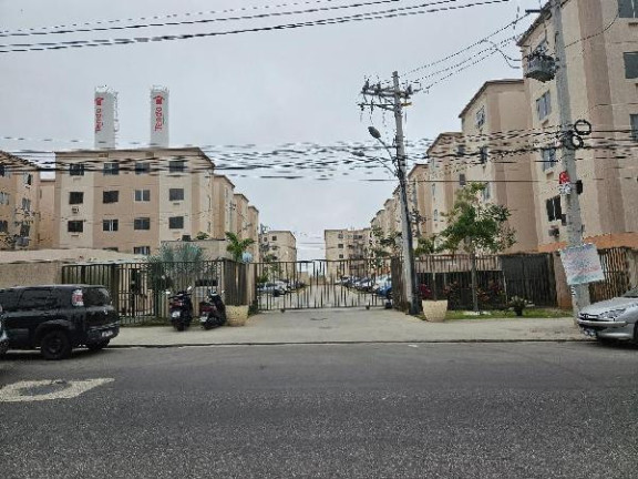 Imagem Imóvel com 2 Quartos à Venda, 40 m² em Santa Cruz - Rio De Janeiro Imagem Imóvel com 2 Quartos à Venda, 40 m² em Santa Cruz - Rio De Janeiro