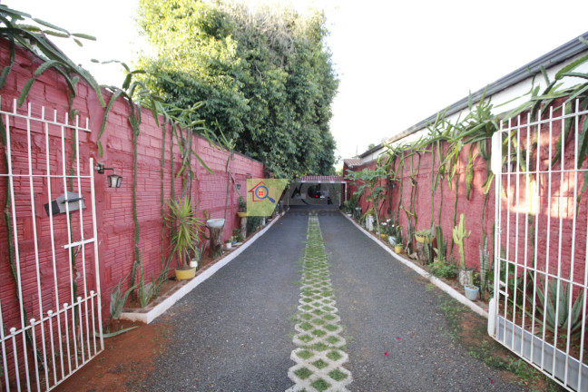 Imóvel com 2 Quartos à Venda, 2.405 m² em Loteamento Adventista Campineiro - Hortolândia