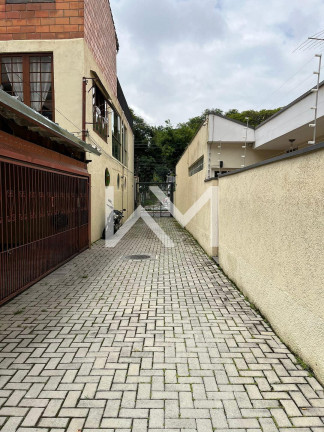 Imagem Sobrado com 3 Quartos à Venda, 221 m² em Vila Rosália - Guarulhos Imagem Sobrado com 3 Quartos à Venda, 221 m² em Vila Rosália - Guarulhos