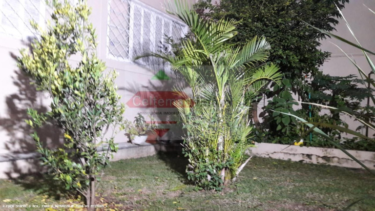Imagem Casa com 3 Quartos à Venda, 280 m² em Jardim Eulalia - Taubaté Imagem Casa com 3 Quartos à Venda, 280 m² em Jardim Eulalia - Taubaté