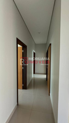 Imagem Casa com 3 Quartos para Alugar, 250 m² em Parque Das Emas - Lucas Do Rio Verde Imagem Casa com 3 Quartos para Alugar, 250 m² em Parque Das Emas - Lucas Do Rio Verde