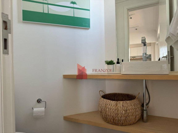Imagem Apartamento com 3 Quartos à Venda, 124 m² em Fazenda - Itajaí Imagem Apartamento com 3 Quartos à Venda, 124 m² em Fazenda - Itajaí