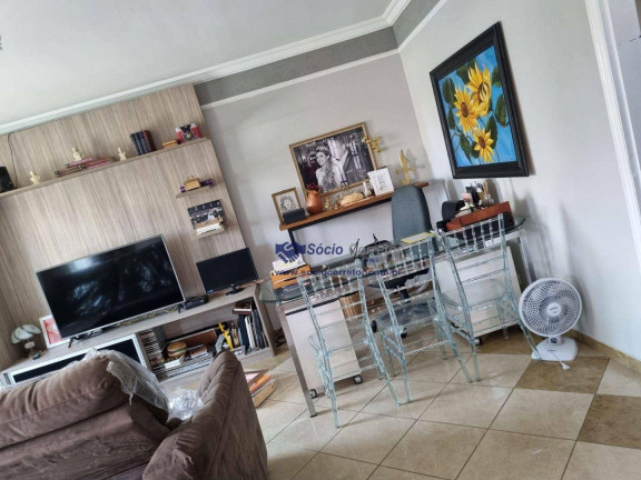 Imagem Casa com 4 Quartos à Venda, 700 m² em Jardim Santa Cecília - Guarulhos Imagem Casa com 4 Quartos à Venda, 700 m² em Jardim Santa Cecília - Guarulhos