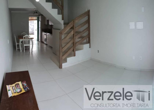 Imagem Casa com 2 Quartos à Venda, 70 m² em São Francisco De Assis - Camboriú