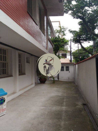 Imagem Casa com 4 Quartos à Venda, 380 m² em Gonzaga - Santos Imagem Casa com 4 Quartos à Venda, 380 m² em Gonzaga - Santos