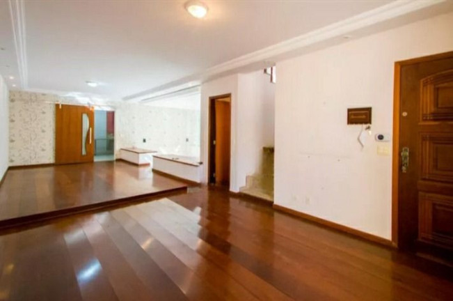 Imagem Sobrado com 3 Quartos à Venda, 336 m² em Vila Floresta - Santo André Imagem Sobrado com 3 Quartos à Venda, 336 m² em Vila Floresta - Santo André
