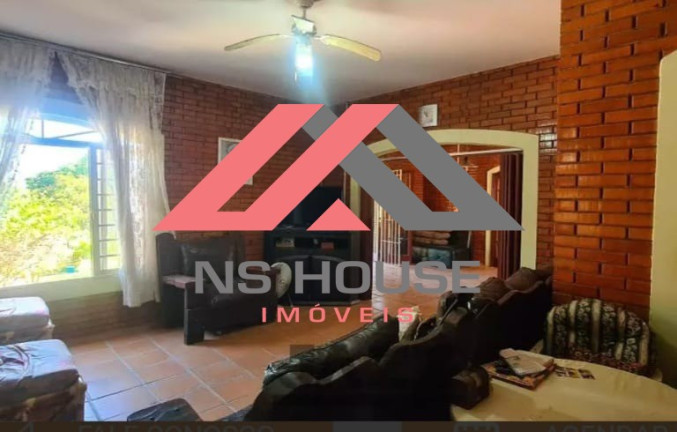Imagem Imóvel com 3 Quartos à Venda, 202 m² em Guarapó - Cesário Lange Imagem Imóvel com 3 Quartos à Venda, 202 m² em Guarapó - Cesário Lange