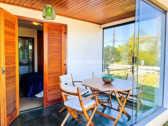 Imagem Imóvel com 1 Quarto à Venda, 50 m² em Região De Capivari - Campos Do Jordão Imagem Imóvel com 1 Quarto à Venda, 50 m² em Região De Capivari - Campos Do Jordão