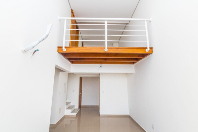 Imagem Imóvel com 2 Quartos à Venda, 61 m² em Menino Deus - Porto Alegre Imagem Imóvel com 2 Quartos à Venda, 61 m² em Menino Deus - Porto Alegre