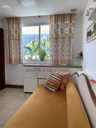 Imagem Casa com 4 Quartos à Venda, 213 m² em Praia Da Costa - Vila Velha Imagem Casa com 4 Quartos à Venda, 213 m² em Praia Da Costa - Vila Velha