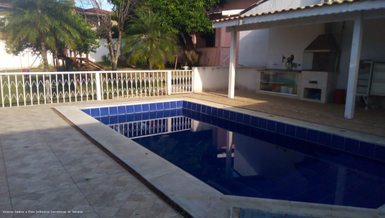 Imagem Chácara com 3 Quartos à Venda, 200 m² em Chácara Campestre - Taubaté Imagem Chácara com 3 Quartos à Venda, 200 m² em Chácara Campestre - Taubaté