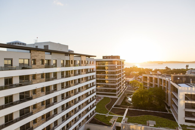 Imagem Imóvel com 3 Quartos à Venda, 149 m² em Tristeza - Porto Alegre Imagem Imóvel com 3 Quartos à Venda, 149 m² em Tristeza - Porto Alegre
