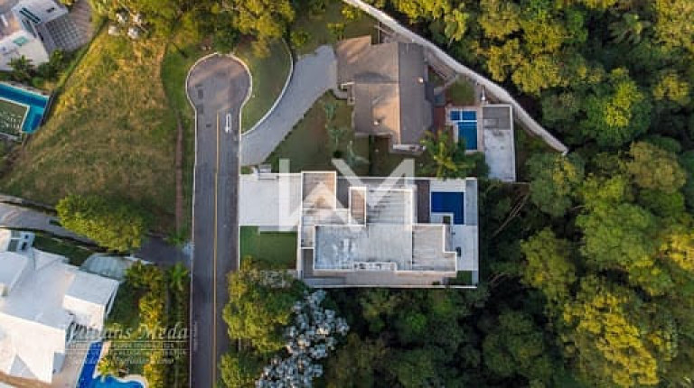Imagem Sobrado com 4 Quartos à Venda, 1 m² em Caputera - Arujá Imagem Sobrado com 4 Quartos à Venda, 1 m² em Caputera - Arujá