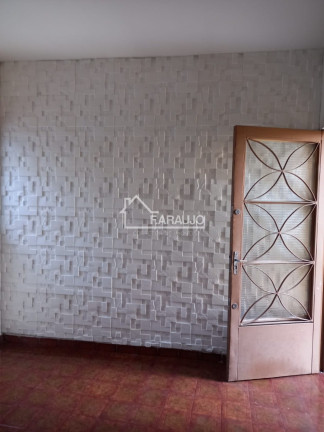 Imagem Casa com 2 Quartos à Venda, 175 m² em Vila Lucy - Sorocaba Imagem Casa com 2 Quartos à Venda, 175 m² em Vila Lucy - Sorocaba