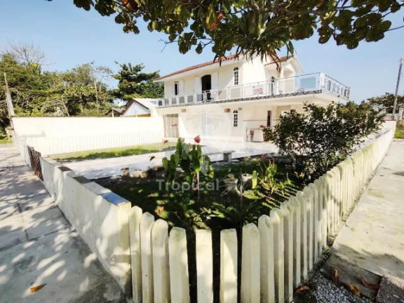 Imagem Casa com 2 Quartos à Venda, 198 m² em Carmery - Pontal Do Parana Imagem Casa com 2 Quartos à Venda, 198 m² em Carmery - Pontal Do Parana