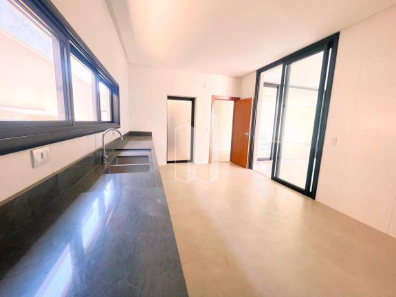 Imagem Casa de Condomínio com 5 Quartos à Venda, 380 m² em Alphaville Flamboyant Residencial Araguaia - Goiânia Imagem Casa de Condomínio com 5 Quartos à Venda, 380 m² em Alphaville Flamboyant Residencial Araguaia - Goiânia