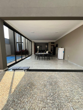 Imagem Casa com 3 Quartos à Venda, 192 m² Imagem Casa com 3 Quartos à Venda, 192 m²