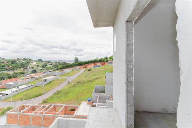Imagem Casa com 3 Quartos à Venda, em Jardim Graziela - Suzano Imagem Casa com 3 Quartos à Venda, em Jardim Graziela - Suzano