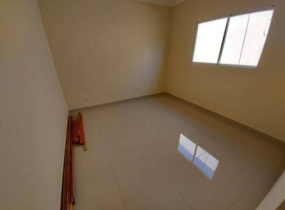 Imagem Casa com 3 Quartos à Venda, 82 m² em Vila São José - Taubaté