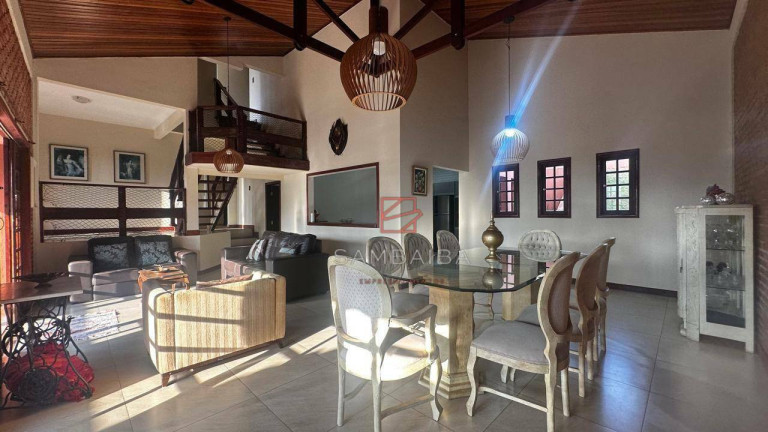 Imagem Casa com 4 Quartos à Venda, 350 m² em Serrinha - Bragança Paulista Imagem Casa com 4 Quartos à Venda, 350 m² em Serrinha - Bragança Paulista