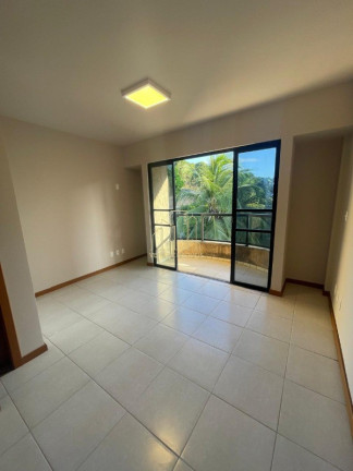 Imagem Imóvel com 4 Quartos à Venda, 167 m² em Pituaçu - Salvador Imagem Imóvel com 4 Quartos à Venda, 167 m² em Pituaçu - Salvador