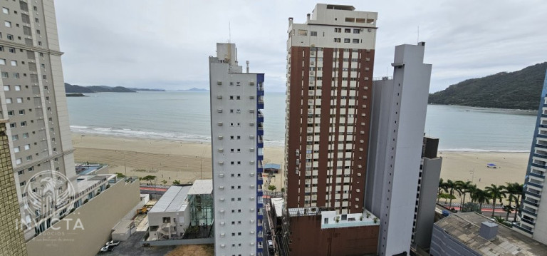 Imagem Cobertura com 5 Quartos à Venda, 261 m² em Barra Sul - Balneário Camboriú Imagem Cobertura com 5 Quartos à Venda, 261 m² em Barra Sul - Balneário Camboriú