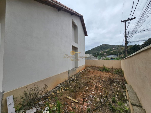 Imagem Casa com 2 Quartos à Venda, 120 m² em Albuquerque - Teresópolis