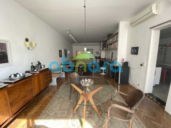 Imagem Apartamento com 3 Quartos à Venda, 165 m² em Copacabana - Rio De Janeiro Imagem Apartamento com 3 Quartos à Venda, 165 m² em Copacabana - Rio De Janeiro