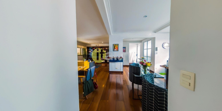 Imagem Apartamento com 2 Quartos à Venda, 98 m² em Itaim Bibi - São Paulo