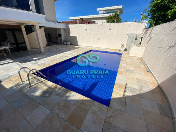 Casa com 6 Quartos para Alugar ou Temporada, 300 m² em Enseada - Guarujá