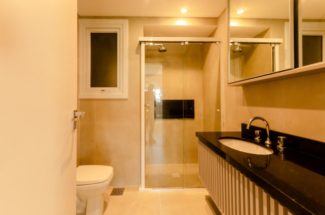 Imagem Imóvel com 3 Quartos à Venda, 108 m² em Três Figueiras - Porto Alegre