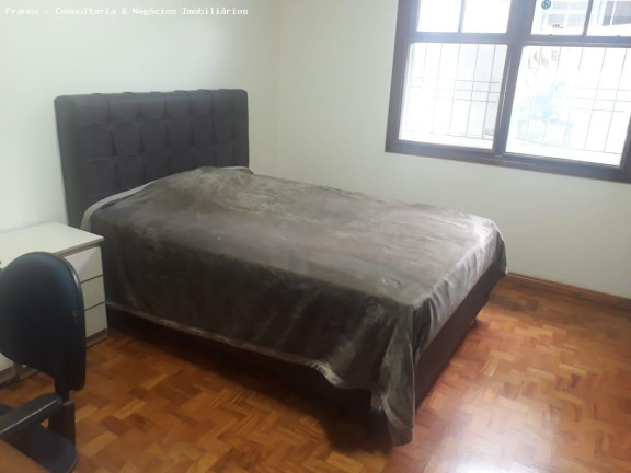 Imagem Casa com 3 Quartos à Venda, 220 m² em Vila Bastos - Santo André Imagem Casa com 3 Quartos à Venda, 220 m² em Vila Bastos - Santo André