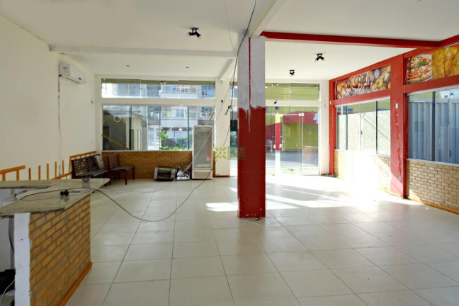 Imagem Sala Comercial à Venda, 190 m² em Balneário Perequê - Porto Belo Imagem Sala Comercial à Venda, 190 m² em Balneário Perequê - Porto Belo