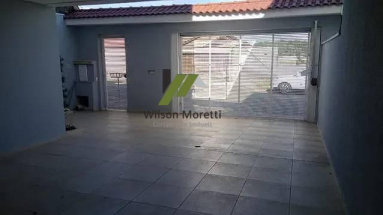 Imagem Casa com 3 Quartos à Venda, 275 m²