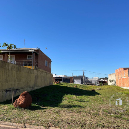 Imagem Terreno à Venda, 125 m² em Botucatu Imagem Terreno à Venda, 125 m² em Botucatu