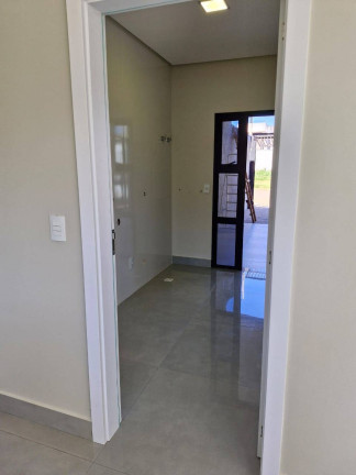Imagem Sobrado com 3 Quartos à Venda, 151 m² em Recanto Tropical - Cascavel Imagem Sobrado com 3 Quartos à Venda, 151 m² em Recanto Tropical - Cascavel