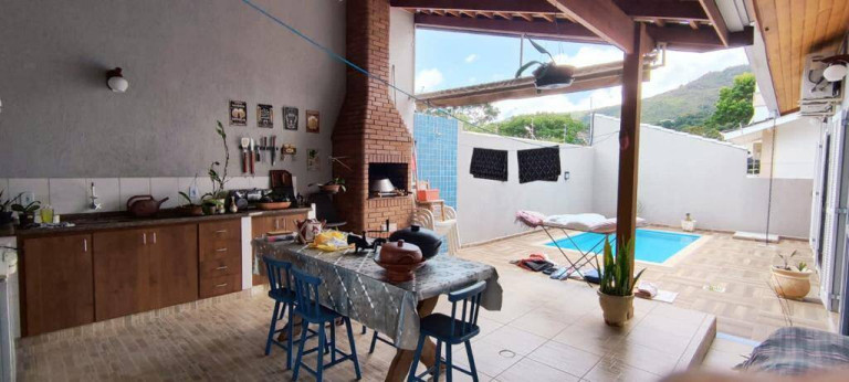 Imagem Casa com 2 Quartos à Venda, 300 m² em Parque Arco Iris - Atibaia Imagem Casa com 2 Quartos à Venda, 300 m² em Parque Arco Iris - Atibaia