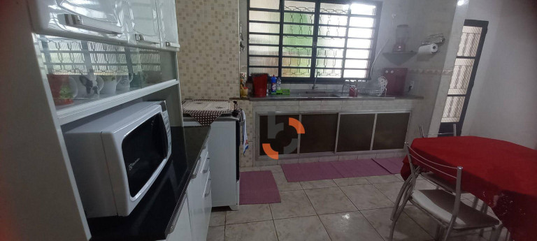 Imagem Casa com 3 Quartos à Venda, 240 m² em Califórnia - Nova Iguaçu