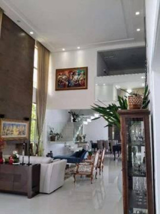 Imagem Casa de Condomínio com 4 Quartos à Venda, 500 m² em Córrego Grande - Florianópolis