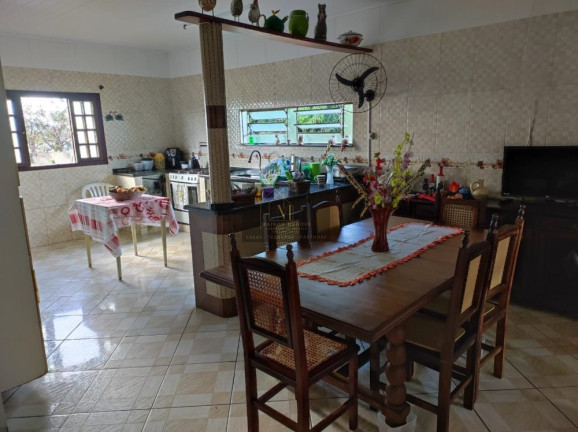 Imagem Casa com 3 Quartos à Venda, 700 m² em Bairro Alto - Tomazina