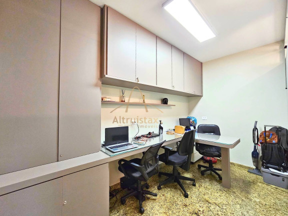 Imagem Casa com 3 Quartos à Venda, 354 m² em Centro - Osasco Imagem Casa com 3 Quartos à Venda, 354 m² em Centro - Osasco