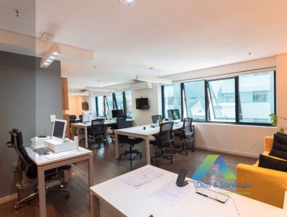 Sala Comercial à Venda, 90 m² em Indianópolis - São Paulo