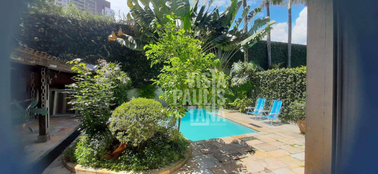 Imagem Casa com 3 Quartos à Venda, 550 m² em Planalto Paulista - São Paulo