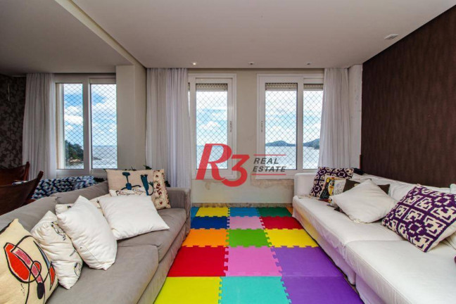 Apartamento com 3 Quartos à Venda, 190 m² em José Menino - Santos