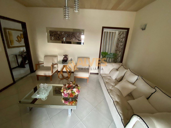 Imagem Casa com 6 Quartos à Venda, 300 m² em Parque Ipê - Feira De Santana Imagem Casa com 6 Quartos à Venda, 300 m² em Parque Ipê - Feira De Santana